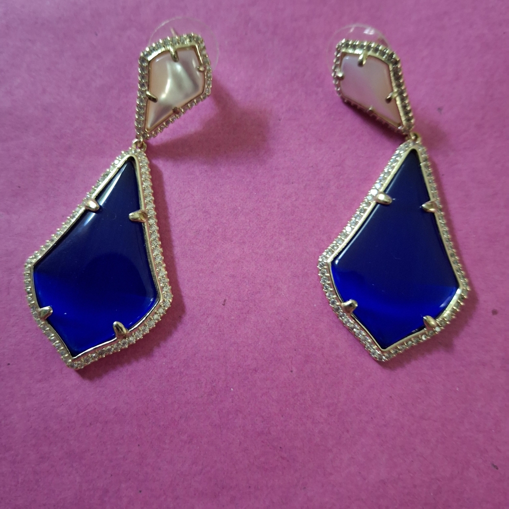 Kendra Scott Blue and Cream Geometric Earrings